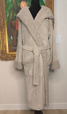 Pottery Barn Gray Fleece Hooded Robe Large Faux Fur Sherpa Trim Spa Long Belt